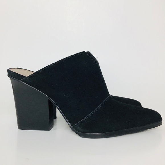 Donald Pliner Black Leather Slip On Mules - Picture 2 of 11